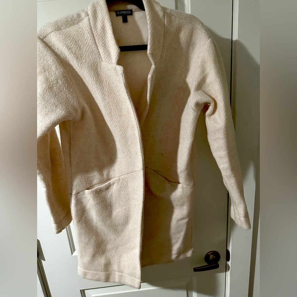 Express light weight coat